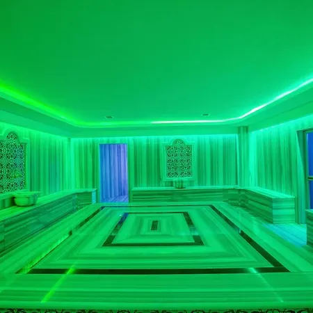 Aria & Ultra Otel Konaklı