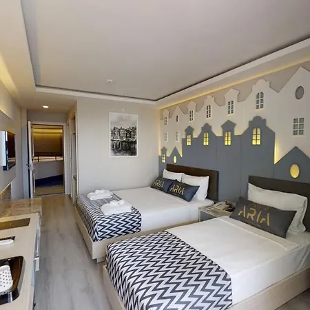Aria & Ultra 5* Konaklı
