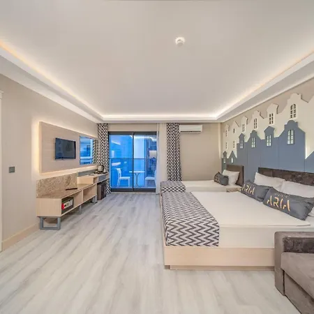 Otel Aria & Ultra Konaklı