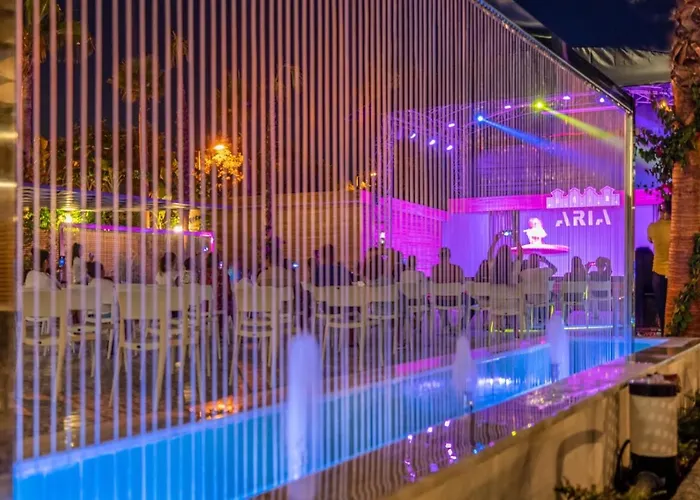 Aria & Ultra 5* Konaklı